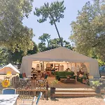 Le Spot Hostel *